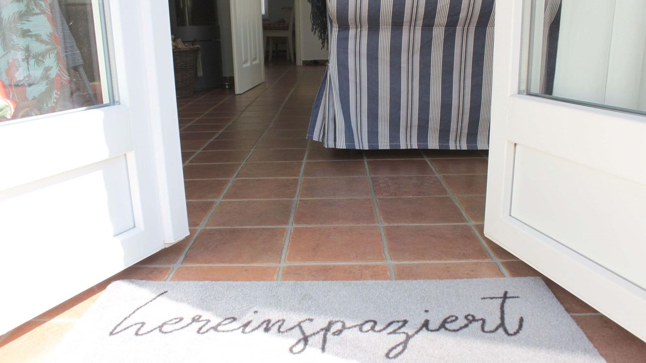 hereinspaziert-von-der-Terrasse-Kopie hereinspaziert-von-der-Terrasse-Kopie
